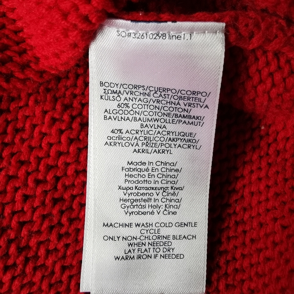 Red sweater - Picture 10 of 10